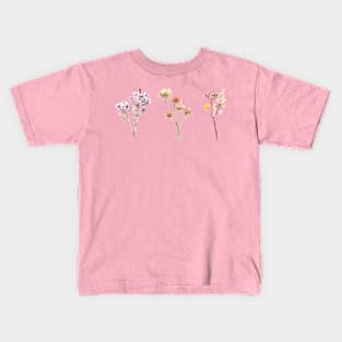 3 Beautiful Flowers ! Kids T-Shirt